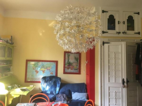 Joyful Africa inspired flat in historical&hip area